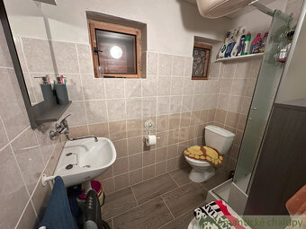 Chata blízko vleku Kokava-Línia + ďalší stavebný pozemok. - 13