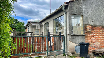 Dva domy s pozemkom 2547 m2, Kozárovce, Levice - 13