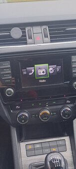 Skoda octavia scaut 3 4x4 - 13