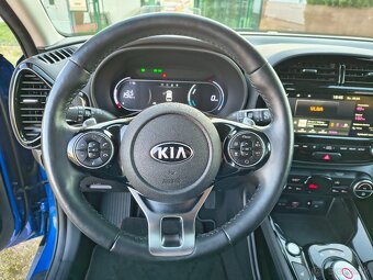 Kia e-Soul AC 150 Platinum 64kWh 450km dojazd - 13