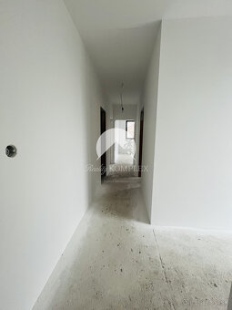 Reality KOMPLEX s.r.o., Vám ponúka na predaj moderný dvojdom - 13