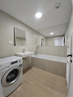 NA PRENÁJOM 2 IZBOVÝ BYT S PARKOVANÍM BRATISLAVA CENTRUM - 13