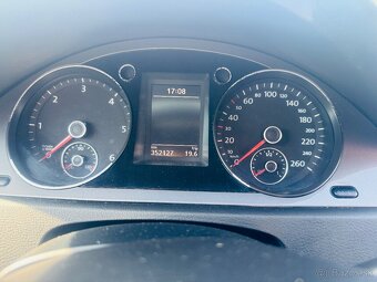 VOLKSWAGEN PASSAT VARIANT 1.6 TDI 77KW - 13