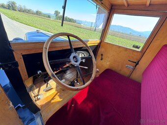✅ Chevrolet Truck z roku 1931 s nadstavbou pojazdný BAR - 13