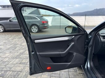 Škoda Octavia Combi 2.0 TDI Elegance/Style DSG 226tkm 2014 - 13