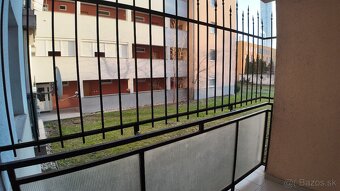 Pre párov: Zariadený 2i byt s internetom a TV na Novej Vsi - 13