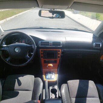 Škoda Superb 2.8 V6, 142kw, 11/2007 - 13
