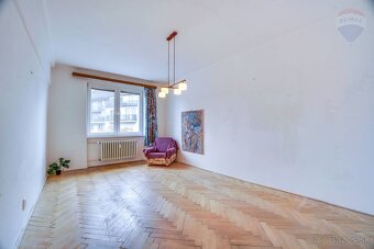 Na predaj veľkometrážny 2 izb. byt (70 m2) v lukratívnej lok - 13