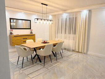 Predaj luxusného rodinného domu v obci Jesenské okr. Rim.Sob - 13