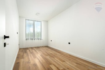 PREDAJ: LUXUSNÉ BYTY V KOMÁRNE -ČASŤ HADOVCE - 13