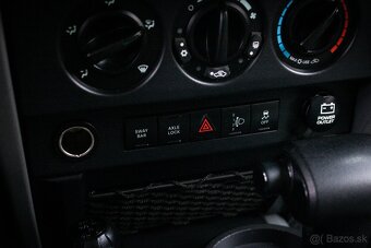 Jeep Wrangler 2.8 CRD Unlimited, 1.majiteľ, SK-auto, nelak - 13