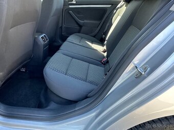 Volkswagen Golf VI Variant 1.6 TDi/77Kw r.v.2012 1.Maj. - 13