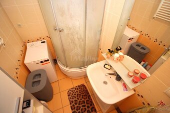 PREDAJ 3 izb BYT 74m2 s 2 balkónmi Bánovce n./B. - 13