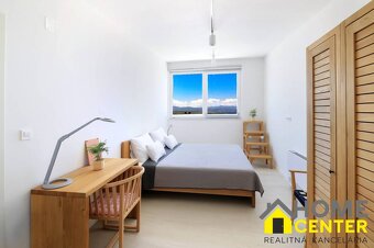NA PREDAJ moderná vila /251 m²/ v atraktívnej lokalite, ostr - 13