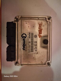 Predám riadiacu jednotku ECU - 13