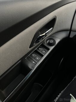 Chevrolet Cruze - 13