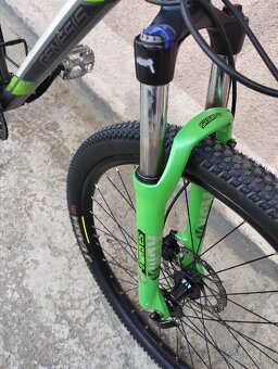 Genesis Solution horský bicykel M 27,5 - 13