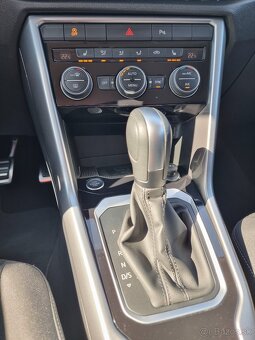 Volkswagen T-ROC 1.5 TSI EVO ACTIVE DSG 24.900,- Eur s DPH - 13
