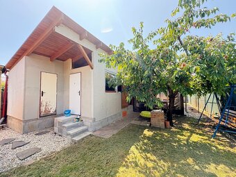 Murovaná chatka so záhradou na predaj v TOP oblasti. N.Z. - 13