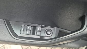 Predám Škoda Superb 3 4x4 - 13