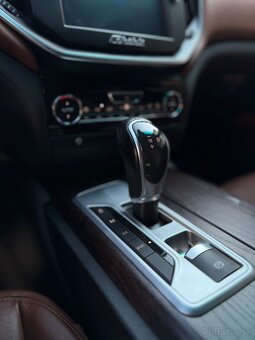 Maserati Ghibli – 3.0 Diesel – 275 koní – 2016, dovoz IT - 13
