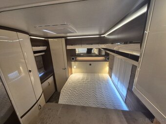 Obytný přívěs Hobby Prestige 720 KWFU - 13