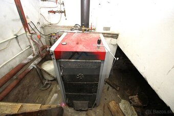 PREDAJ DOM s GARÁŽOU a poz. 539 m² Klížske Hradište - 13