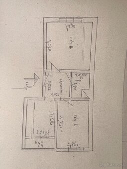 PRENÁJOM 2-IZBOVÉHO BYTU S BALKÓNOM BLÍZKO CENTRA NOVÁ BAŇA - 13