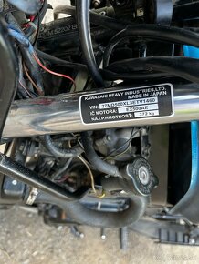 Kawasaki gpz500   - s TP a ŠPZ - 13