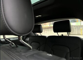 Audi Q7 S-line - 13