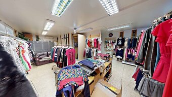 RODINNÝ DOM PRIAMO V CENTRE MESTA, PODLAHOVÁ PLOCHA 248m2, Ž - 13