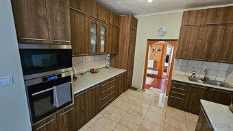 PERKUPA - nádherný 3 izbový RD, kompletná reknoštrukcia - 13