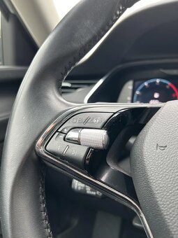 Škoda Octavia Combi 2.0 TDI SCR Business DSG - 13