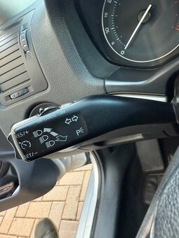 ŠKODA OCTAVIA 2 COMBI 1.9 TDI DSG - 13