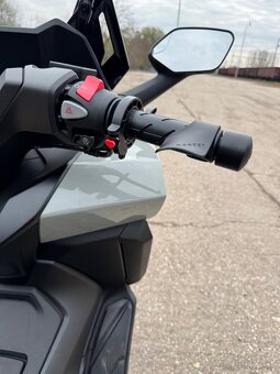 Honda Forza 350 - 13