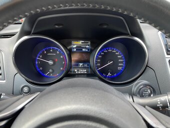 Subaru Outback 2,5i CVT - 13