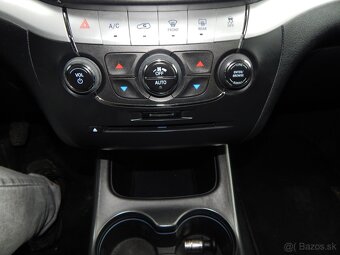 Fiat Freemont 2.0 16V MultiJet Urban - 13