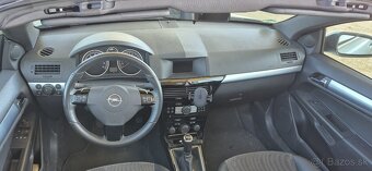 Opel Astra 1,6benzin 85kw TwinTop Cabrio - 13