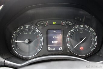 Škoda Octavia Combi 2.0 TDI Ambiente MAX - 13