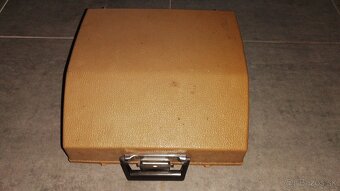 Starožitný písací stroj Maritsa 13 / SK - 13