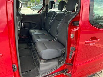 Peugeot Partner Tepee 1.6 HDi 66kw ČR 2x šoupačky - 13
