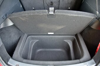 Tesla Model Y Long Range Dual Motor AWD 378kw (514PS) DPH - 13