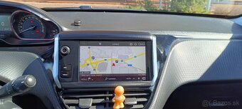 Peugeot 2008 1.5 BlueHDi FAP 120 GT line Panorama - 13