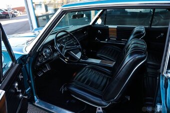 Buick Riviera z roku 1965 Pro Touring - 13