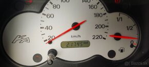 Ford KA najeto 22 000 km servo - 13