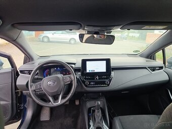 Toyota Corolla Touring Sports Hybrid - 13