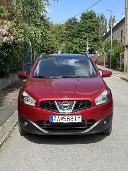 Nissan Qashqai 2.0 dci tekna 4x4 a/t - 13