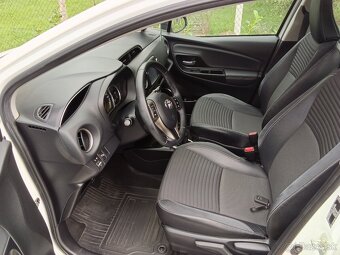 Toyota Yaris 1.3 -73KW  r.v. 2015    74 500 km - 13