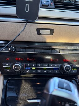 BMW 550I GT 2011 - 13