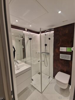 Výroba a montáž skla - 13